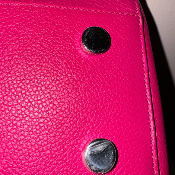 SAINT LAURENT  Grained Calfskin Small Cabas Rive Gauche - Fuschia - Picture 6 of 15